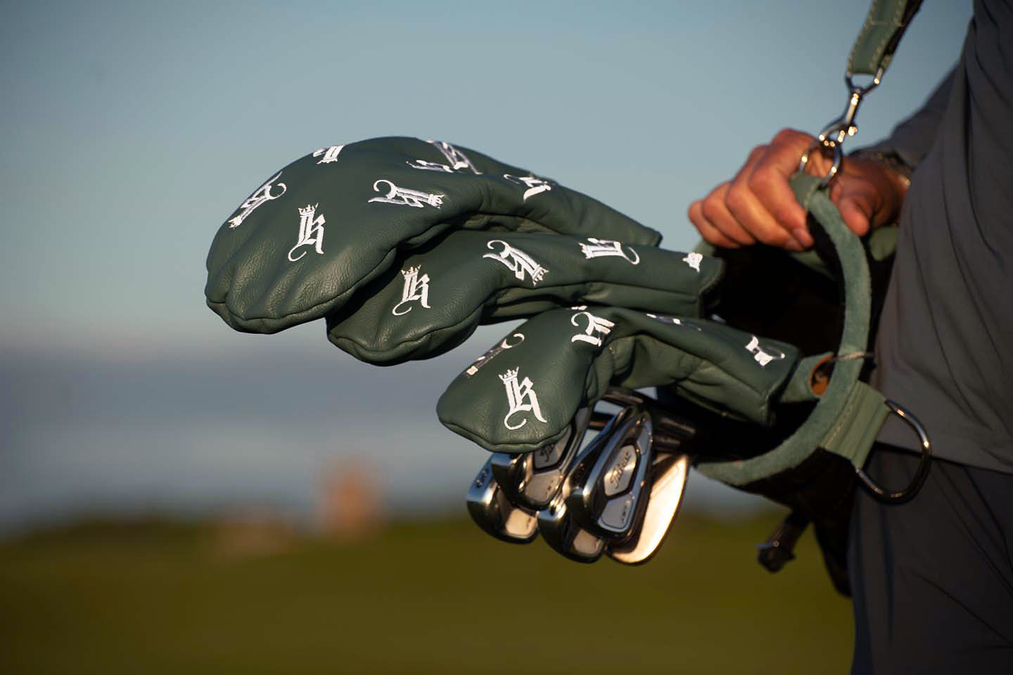 Dancing Headcover